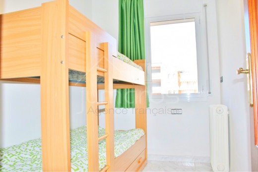 4 chambres, 183m2, piscine, 100 m de la plage d'Empuriabrava