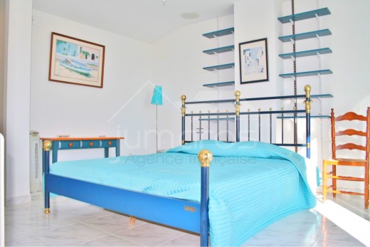 4 chambres, 183m2, piscine, 100 m de la plage d'Empuriabrava