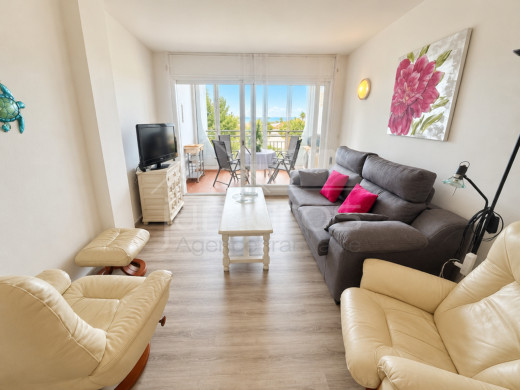 Appartement vue mer et canal à 50 m de la plage Empuriabrava