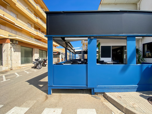 Restaurant mit Wohnung zum Verkauf in L'Escala