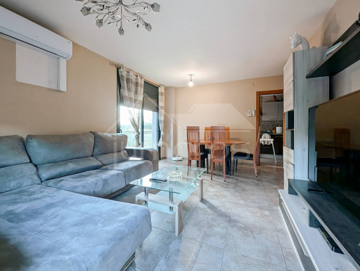 Appartement 3 chambres et piscine à Vilajuïga