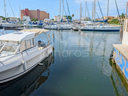 Privater Ankerplatz von 2,30m x 6m Santa Margarida