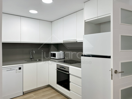 Piso de nueva construcción en venta en Figueres