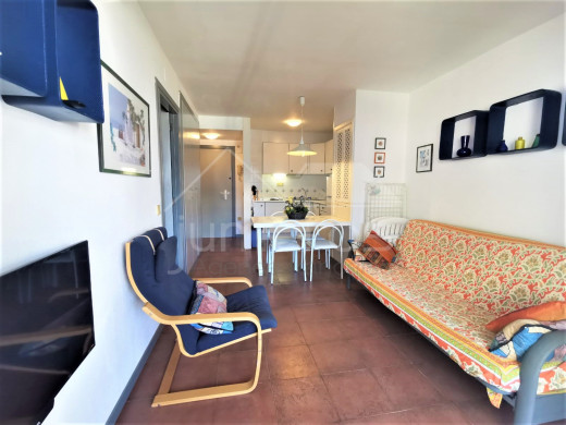 Appartement avec terrasse et piscine