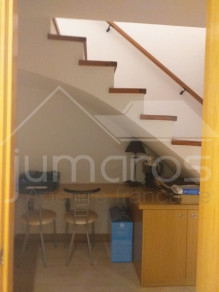 Maison moderne à Mas fumats avec piscine et jacuzzi