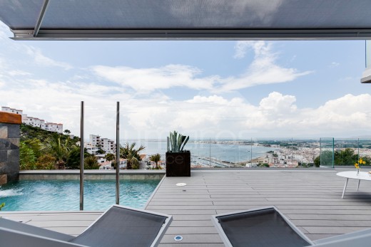 Maison neuve avec  vue mer et 3 chambres à Roses