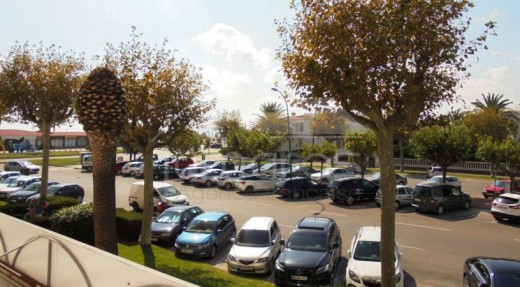 Appartement avec terrasse, en 1ere ligne mer, Empuriabrava