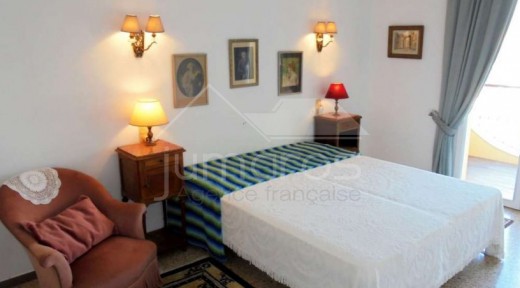 Appartement avec terrasse, en 1ere ligne mer, Empuriabrava