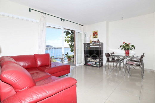 Appartement 2 chambres, exposition sud, première ligne de mer