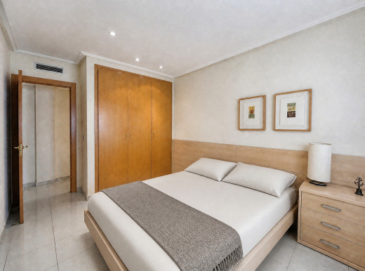 High standing beachfront flat in Canyelles