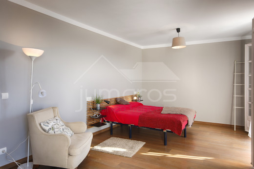 5 chambres, 260m2, emplacement idéal, vue mer, proche plage