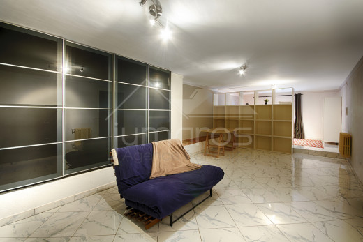 5 chambres, 260m2, emplacement idéal, vue mer, proche plage