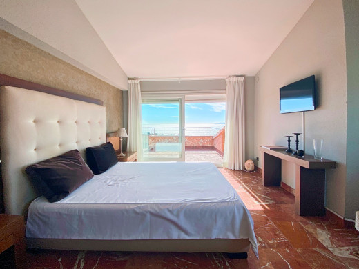 Villa de luxe avec vue panoramique sur la mer à Llançà