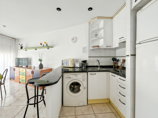 Immeuble avec licence touristique + restaurant à Llançà, Costa Brava