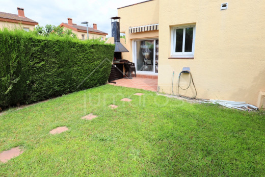 Maison, 3 chambres, amarre et piscine