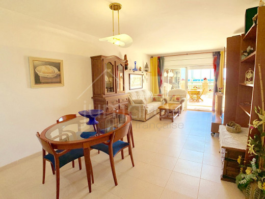 Appartement en première ligne de mer avec grande terrasse
