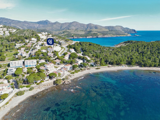 Villa de luxe avec vue panoramique sur la mer à Llançà