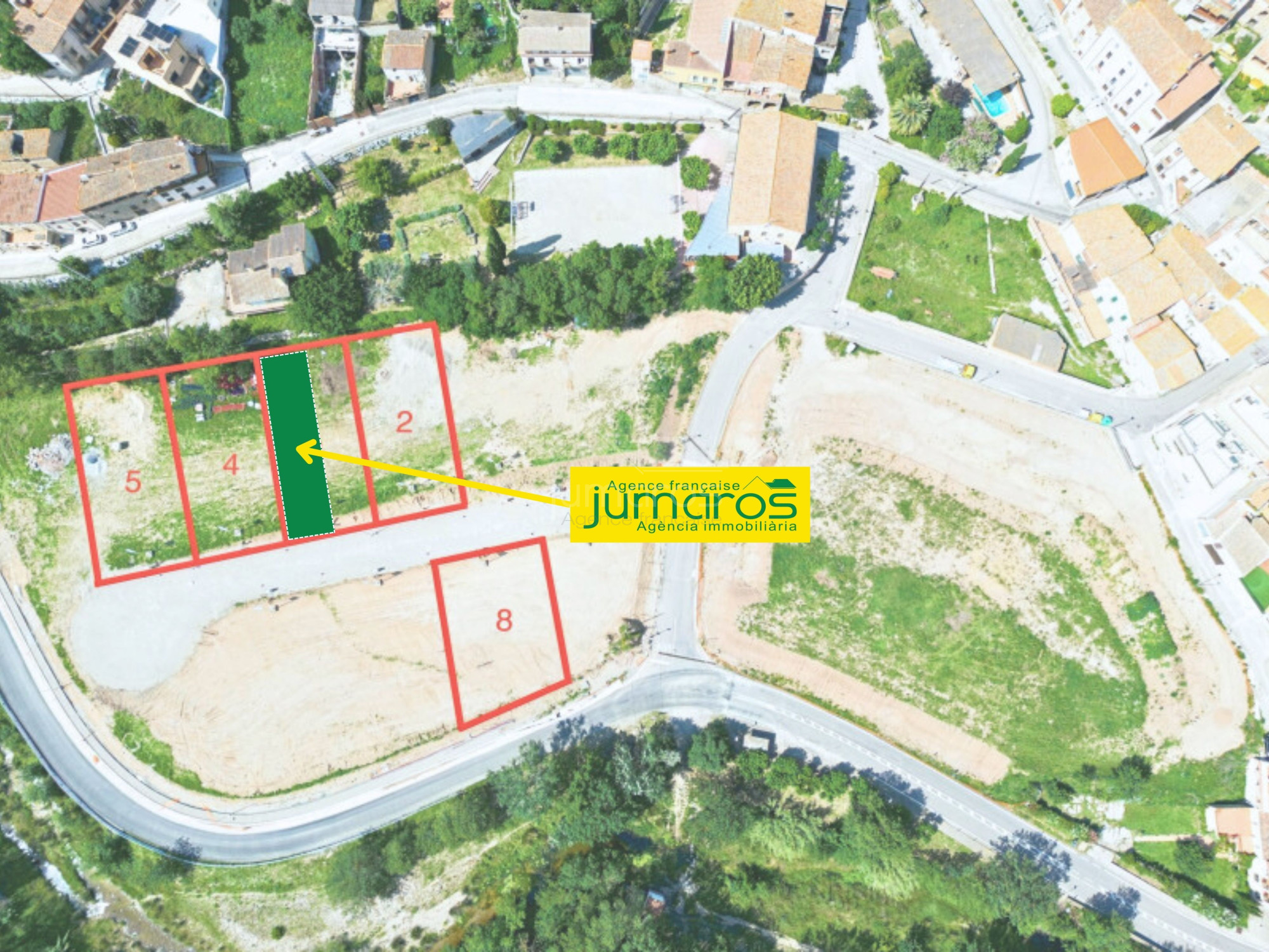 Terrain constructible à Biure, 303 m2