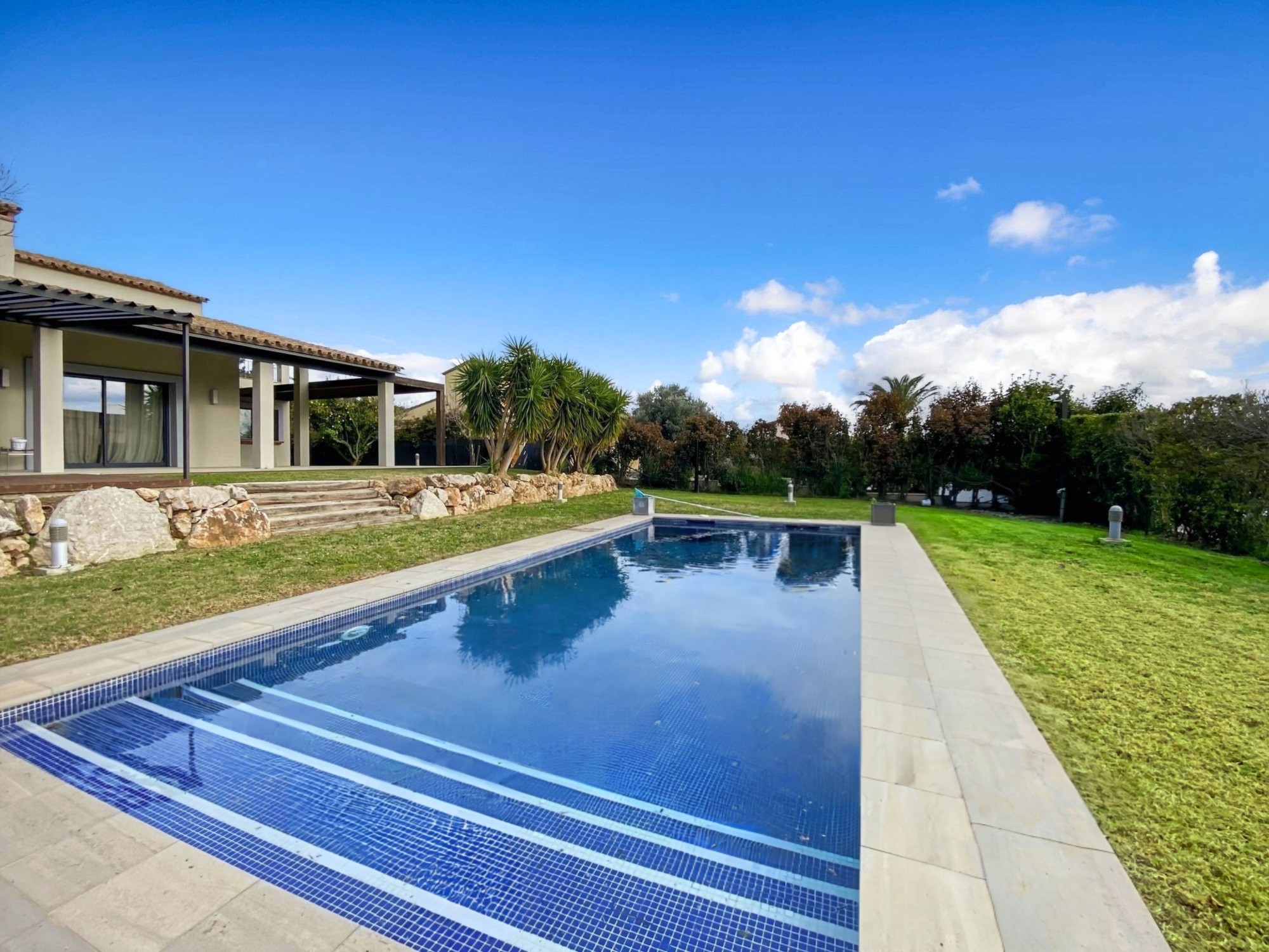 Casa con piscina en el Golf de Peralada