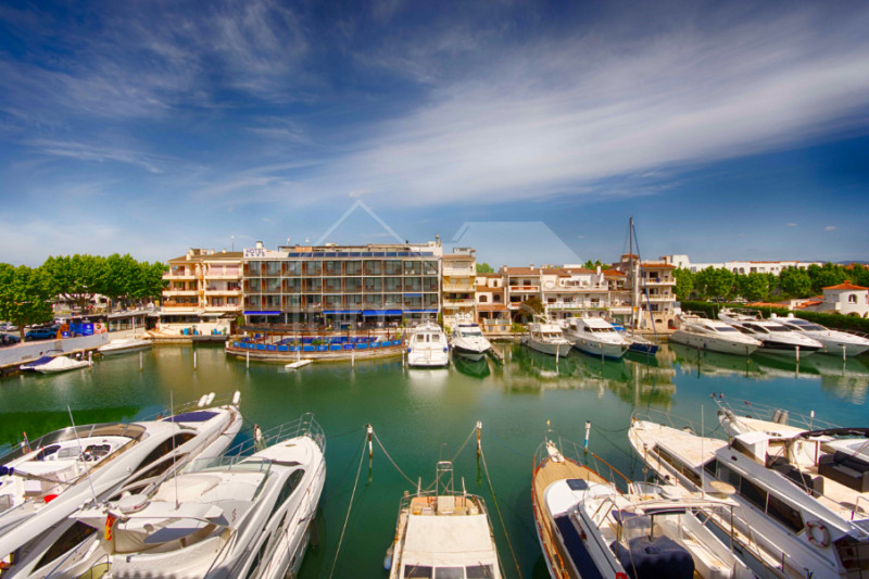 Achat d'un appartement 2 chambres, Salins à Empuriabrava
