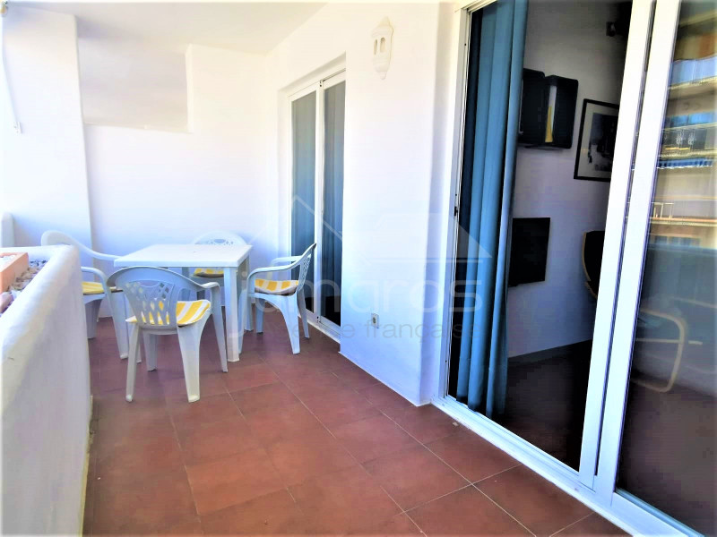 Appartement avec terrasse et piscine
